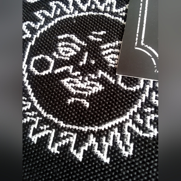 C - OUIJA BOARD type. 4 PLACEMATS set BLACK & WHITE Halloween decor - Picture 6 of 12